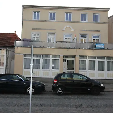 Ff11 In Warnemuende, Friedrich-franz-strasse 11 Apartment *