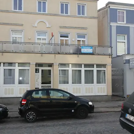 In Warnemuende, Friedrich-franz-strasse 11 Apartment Rostock