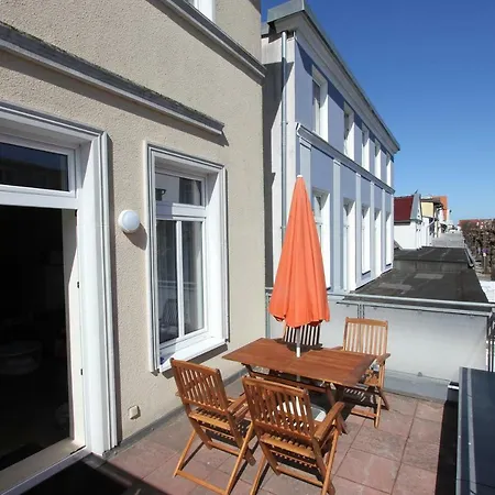 In Warnemuende, Friedrich-franz-strasse 11