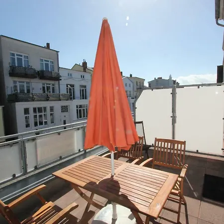 Ff11 In Warnemuende, Friedrich-franz-strasse 11 *