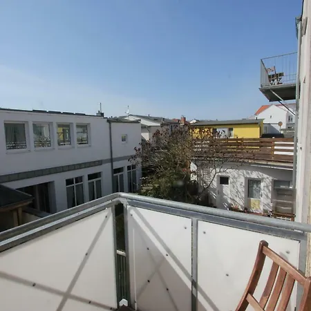 In Warnemuende, Friedrich-franz-strasse 11
