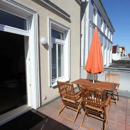 In Warnemuende, Friedrich-franz-strasse 11