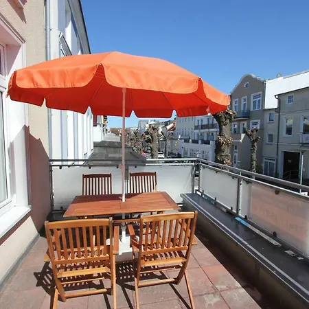 In Warnemünde, Friedrich-franz-straße 11 * Rostock