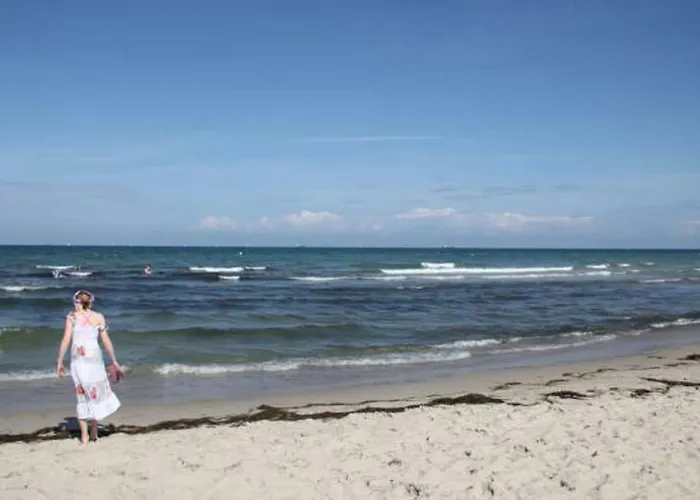 Ff11 In Warnemuende, Friedrich-franz-strasse 11