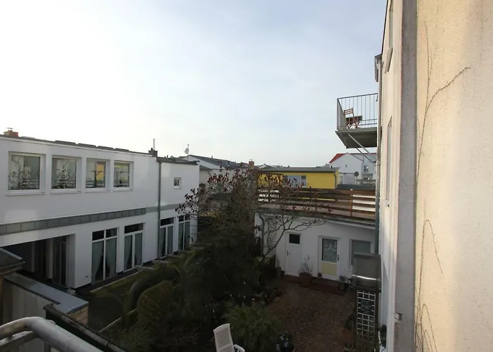 Ff11 In Warnemuende, Friedrich-franz-strasse 11 * Rostock