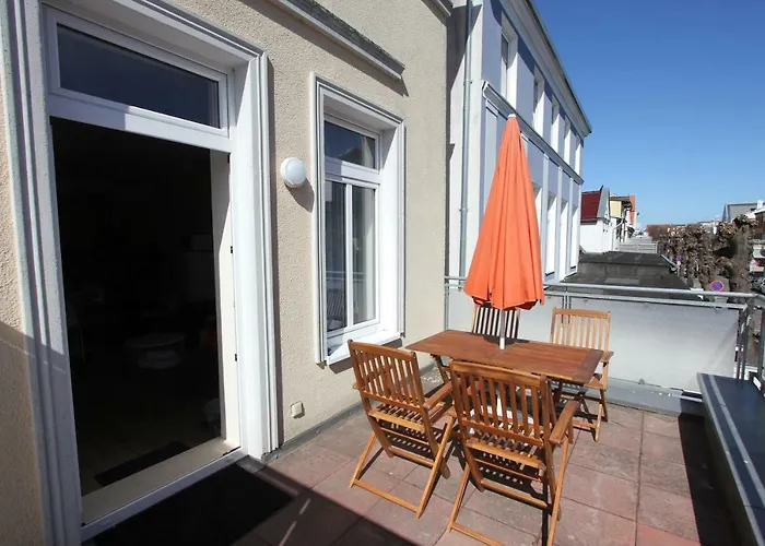 Ff11 In Warnemuende, Friedrich-franz-strasse 11